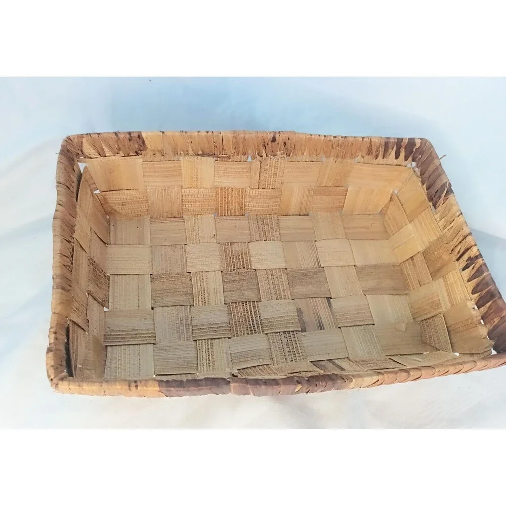 Vintage Finish Wood Chip Basket